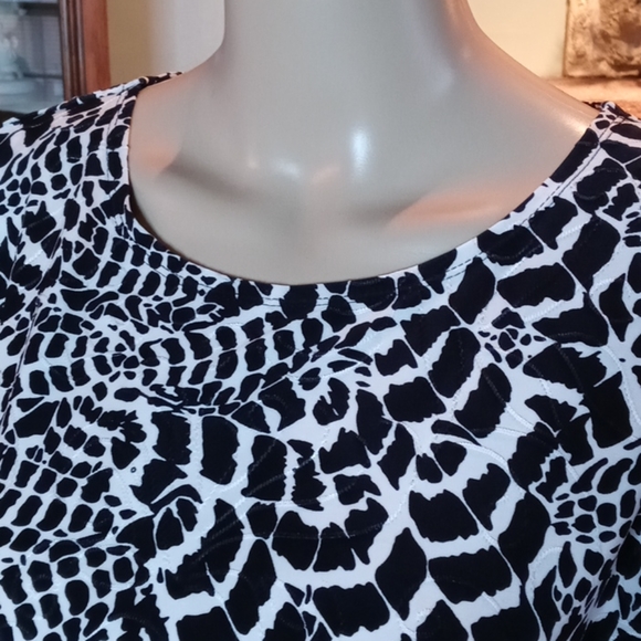 JM Collection Blouse - Picture 4 of 4
